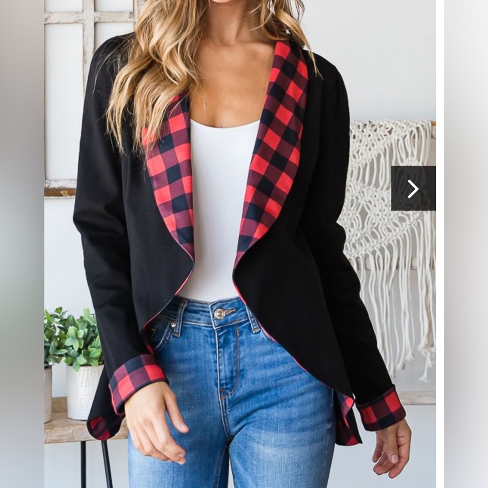 Heimish USA Black With Buffalo Plaid Detail Long Sleeve Waterfall Fitted Blazer